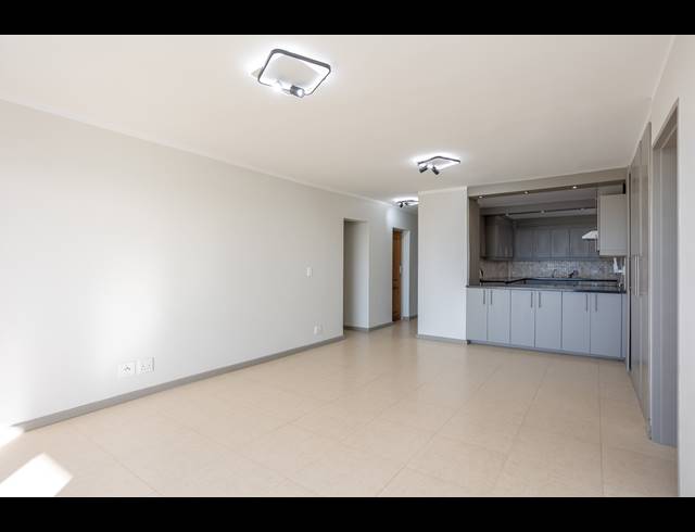 4 BEDROOM TOWNHOUSE FOR SALE IN MUIZENBERG